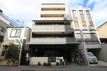 グランレブリー室町六角